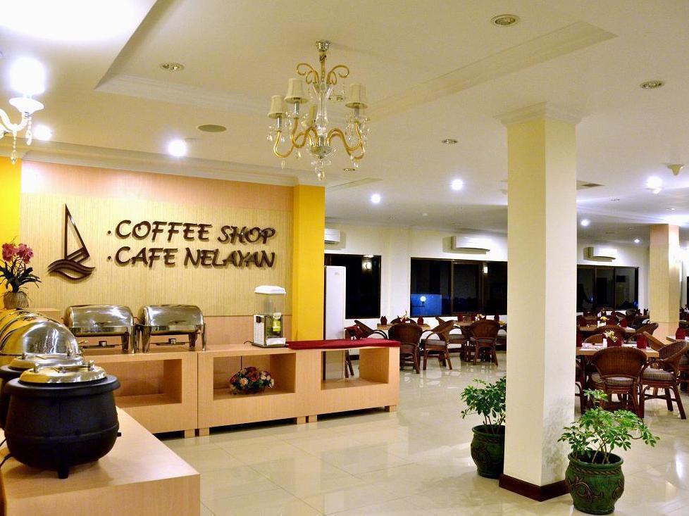 Bahari Inn Tegal Eksteriør bilde